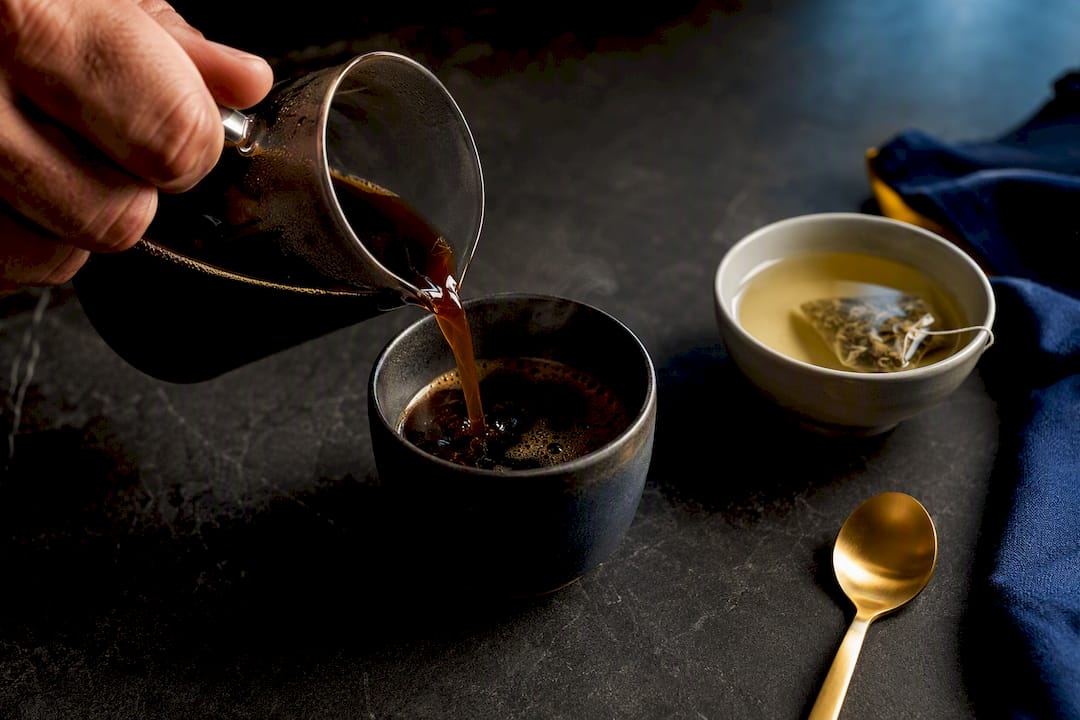Café et thé prêts à booster la concentration